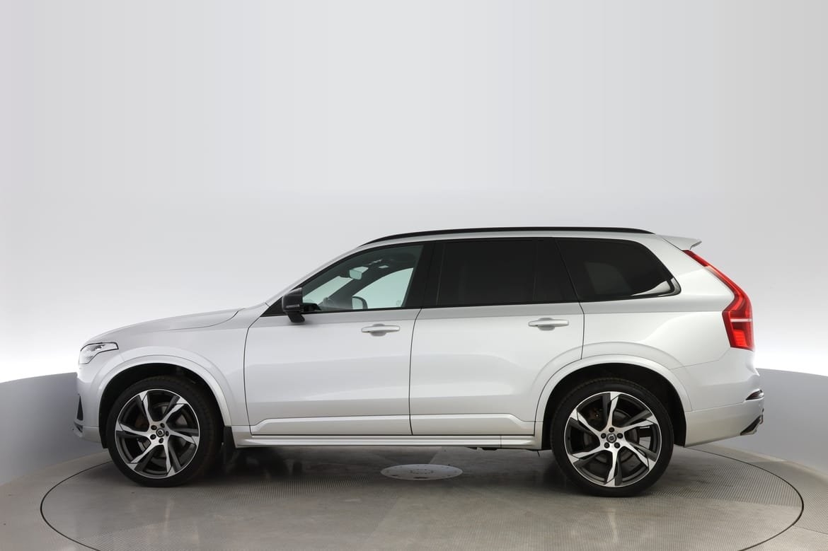 Volvo XC90 B5 Diesel R Design 2020, bild 2/10