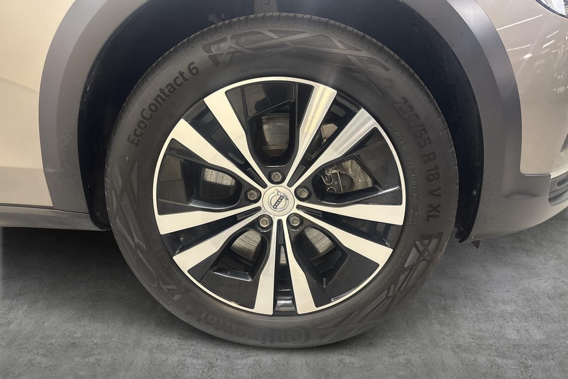 Volvo V90 Cross Country 2022, bild 6/10
