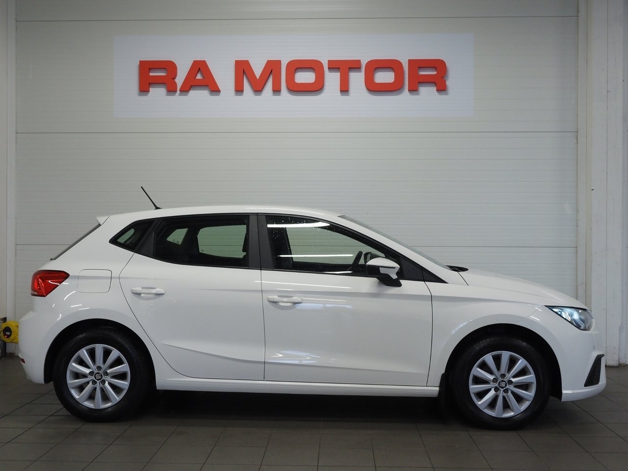 Seat Ibiza 1.0 TSI Style 2020, bild 4/10