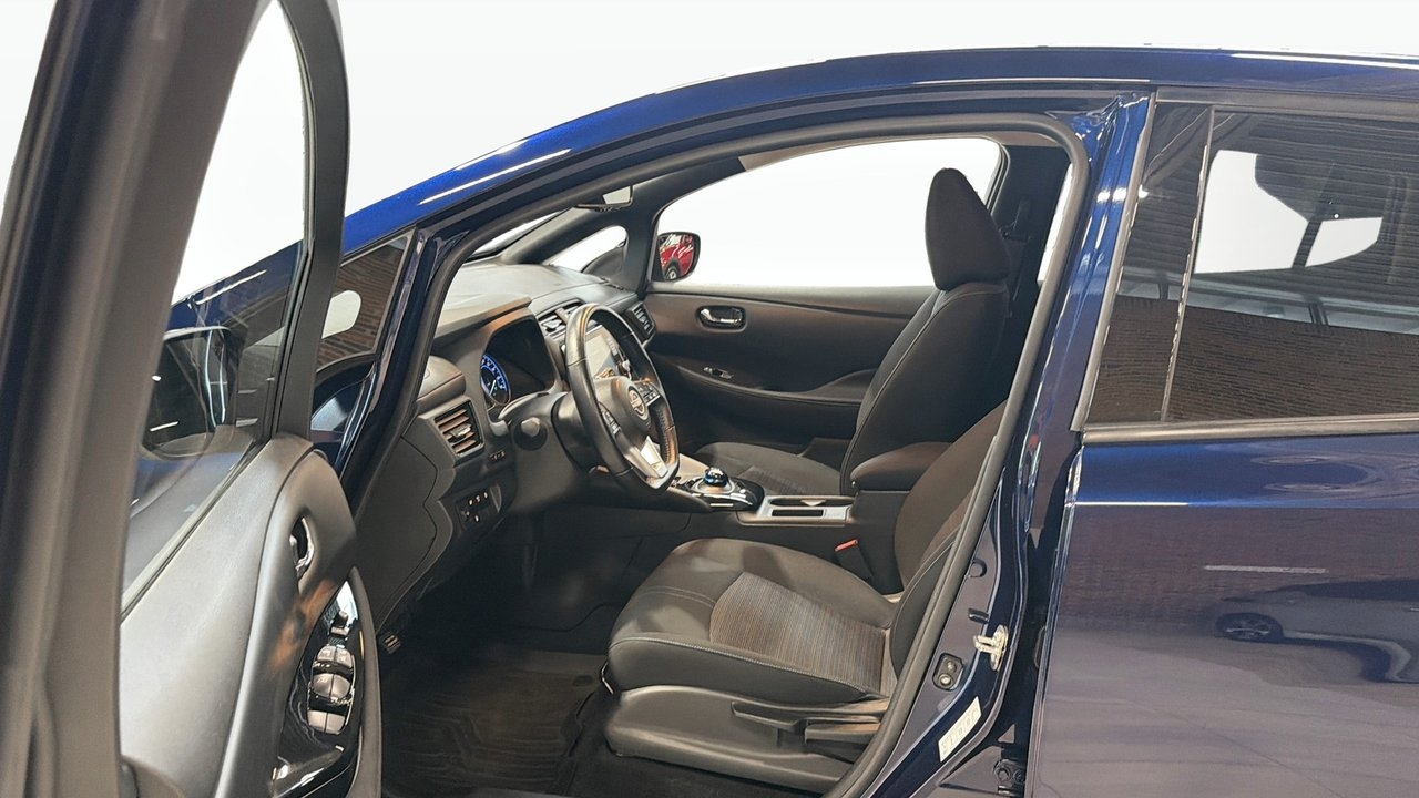 Nissan Leaf N-CONNECTA 39 KWH 2023, bild 6/10
