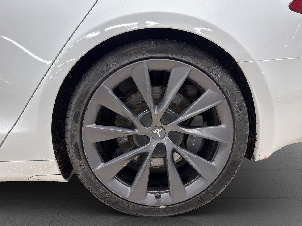Tesla Model S 2020, kuva 7/10