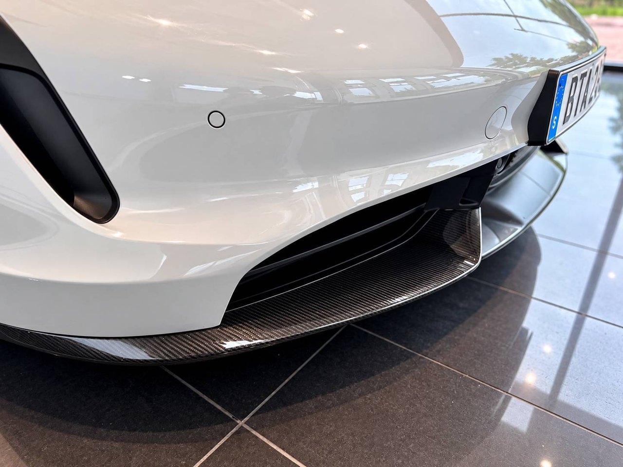 Porsche Taycan 2021, kuva 6/10