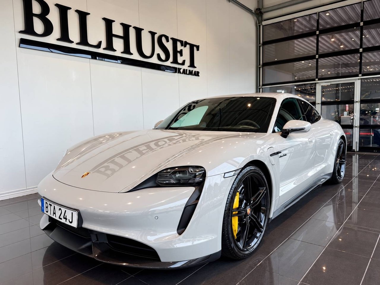 Porsche Taycan