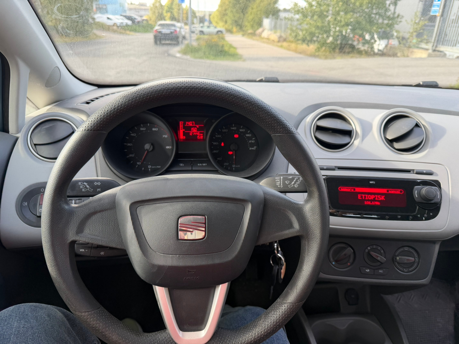 Seat Ibiza 1.4 16V 2010, kuva 7/8