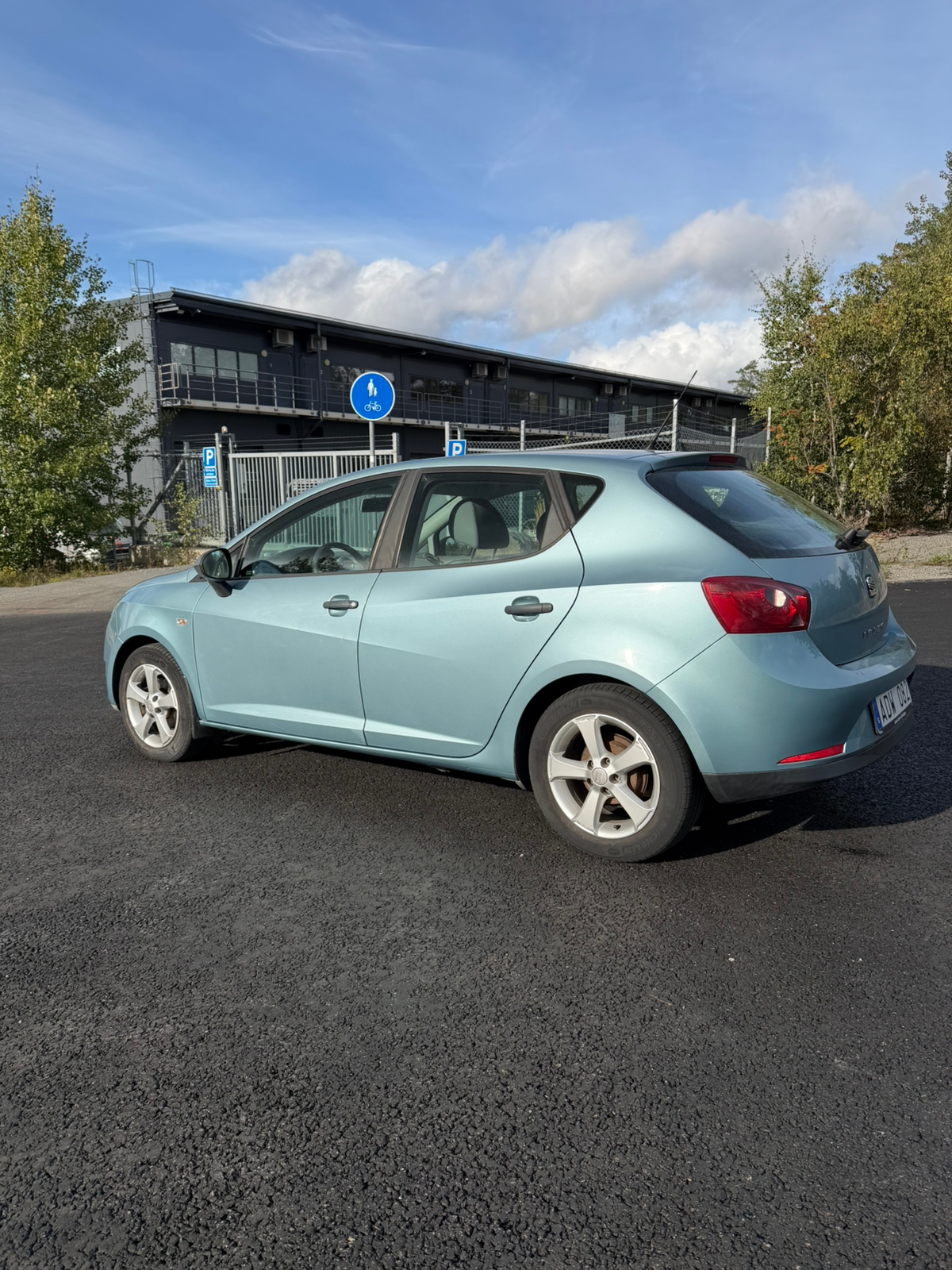 Seat Ibiza 1.4 16V 2010, kuva 2/8
