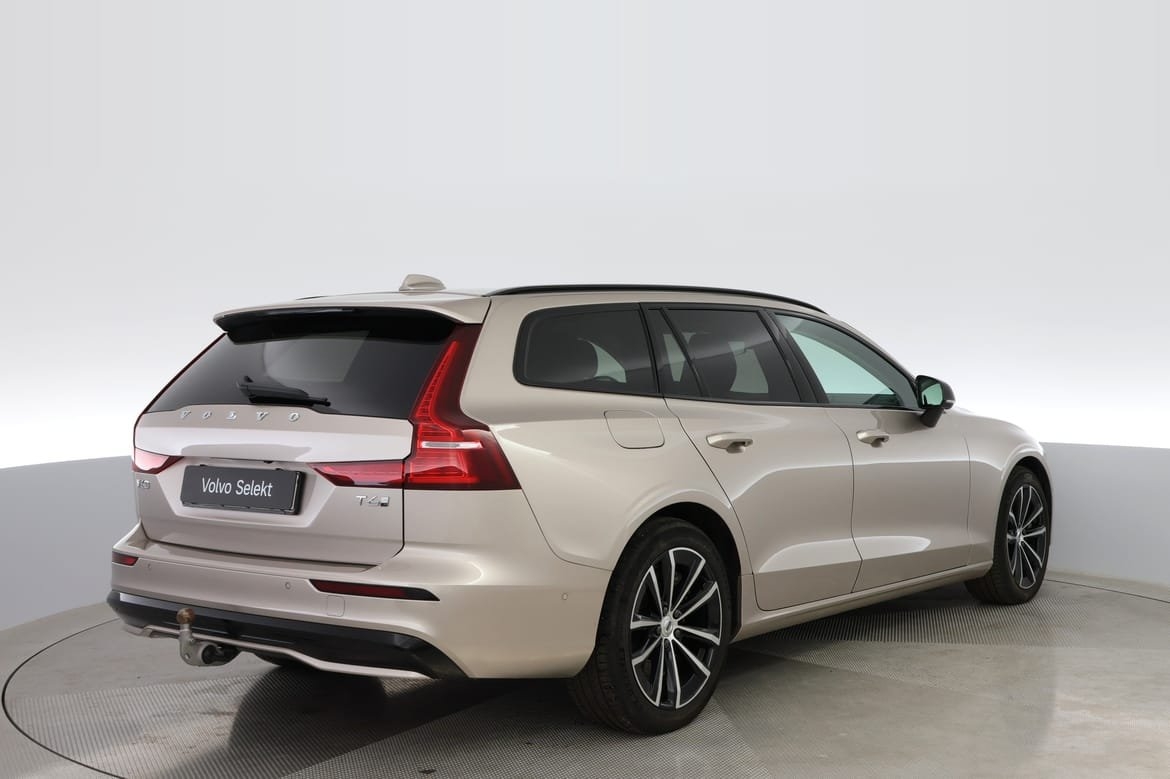 Volvo V60 T6 Plus Dark Nordic 2026, bild 4/10