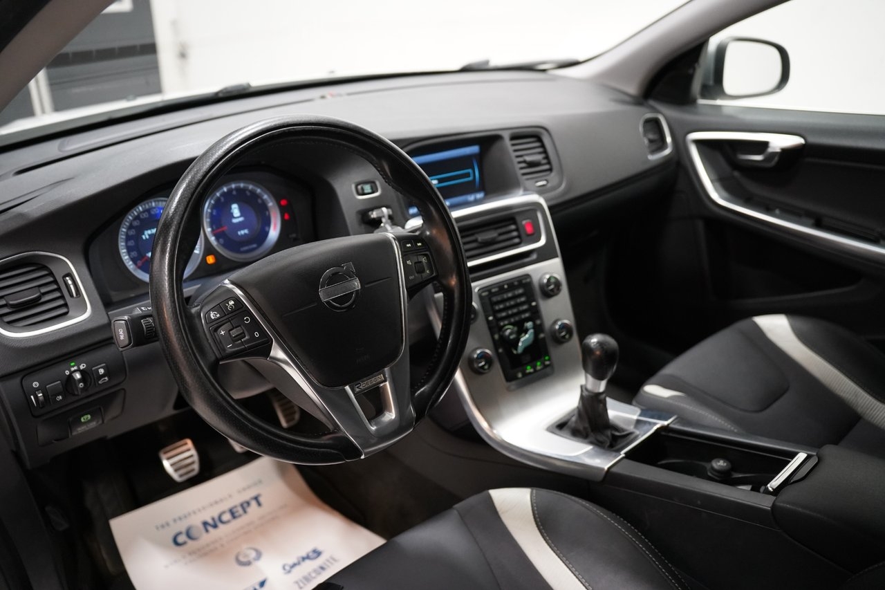 Volvo S60 T4 R Design 2012, bild 7/10