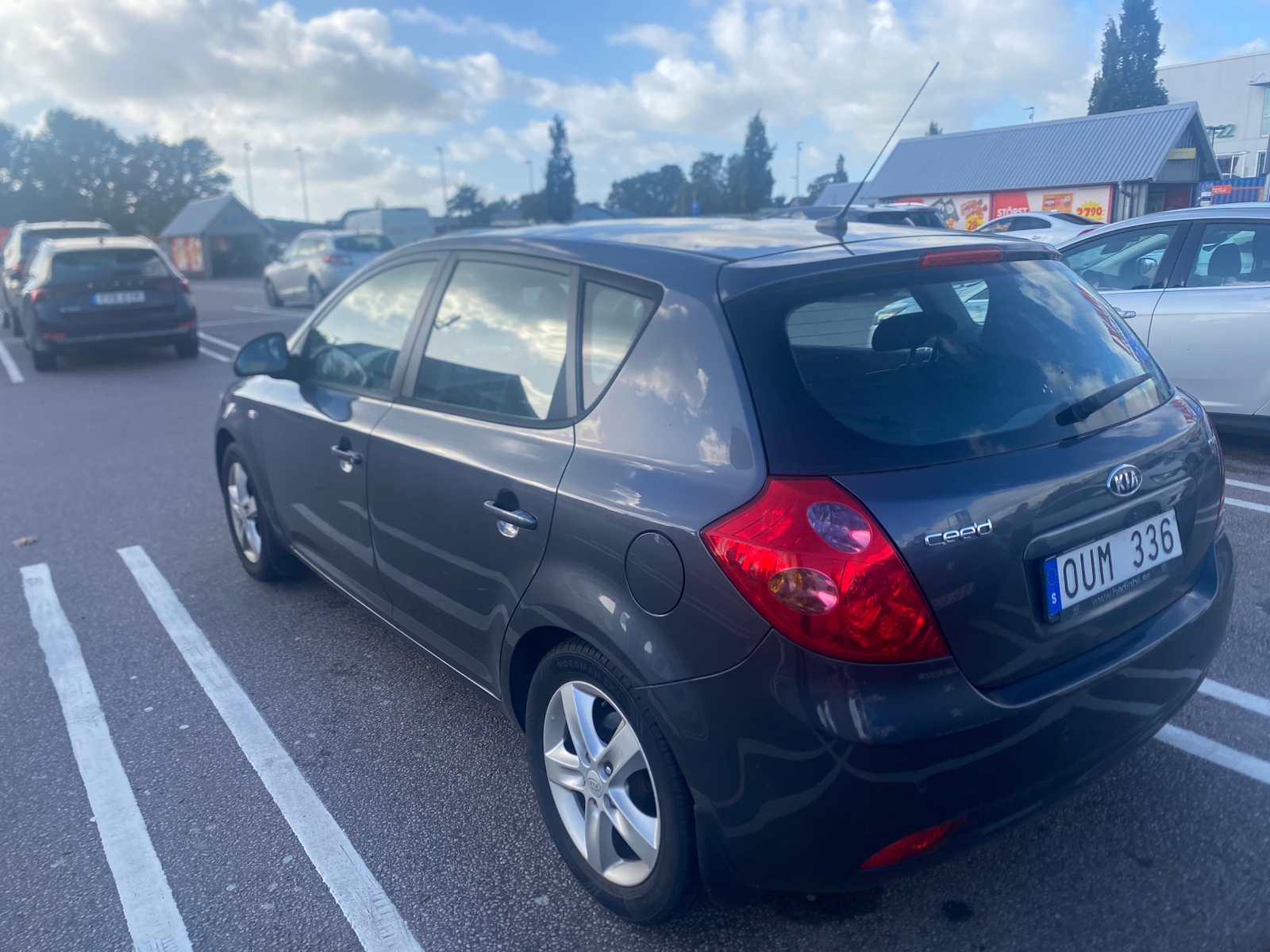 Kia Ceed 1.6 CRDi 90 2009, bild 6/6