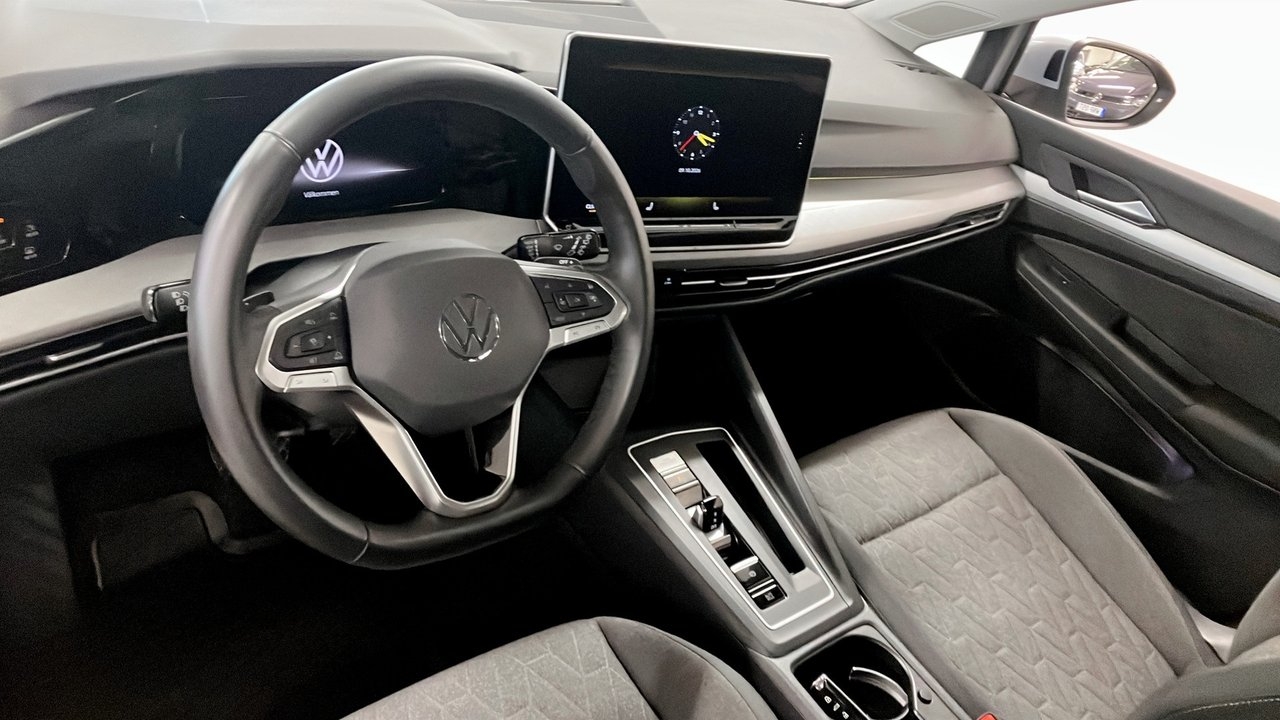 Volkswagen Golf 1.5 eTSI 2026, kuva 7/13