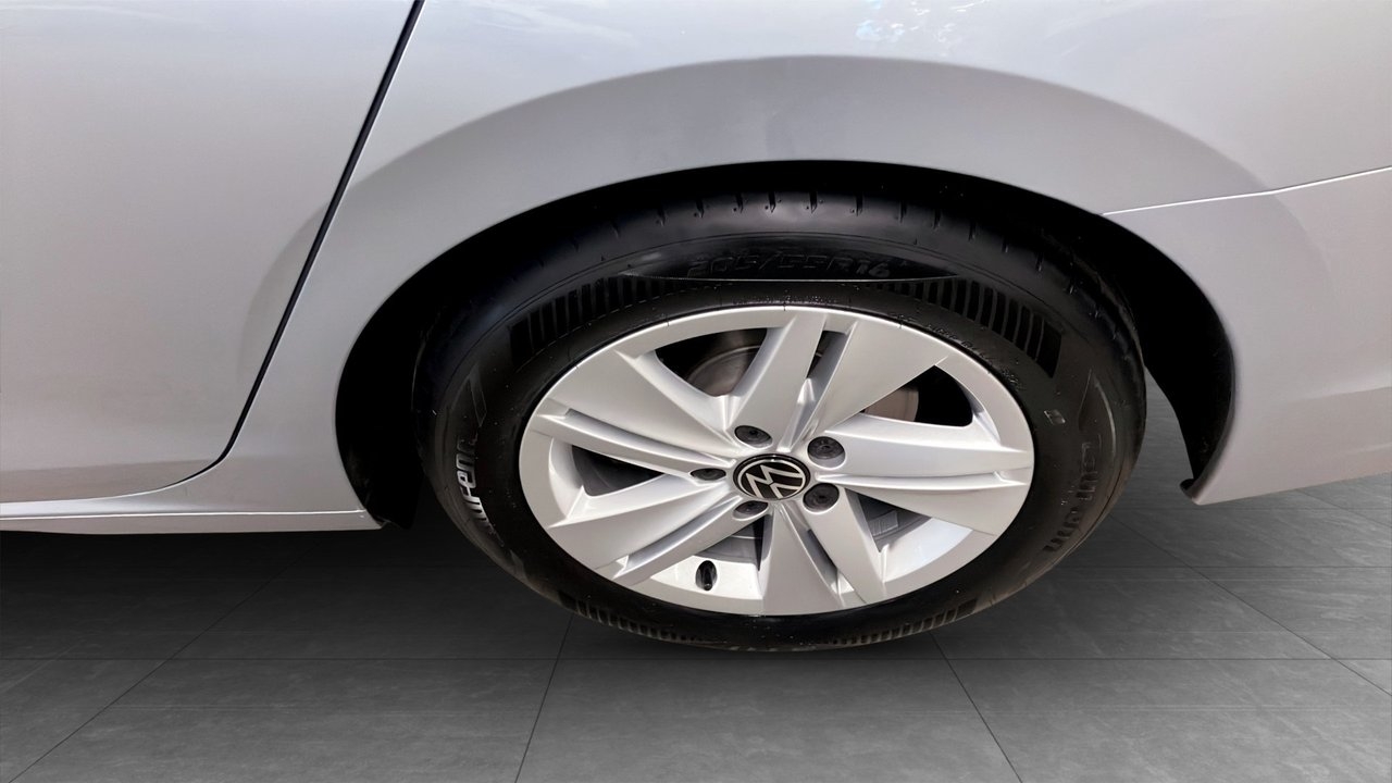 Volkswagen Golf 1.5 eTSI 2026, kuva 6/13