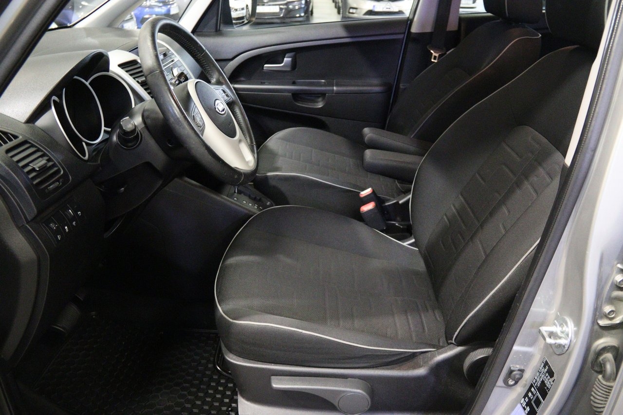 Kia Venga 1.6 2012, bild 6/10
