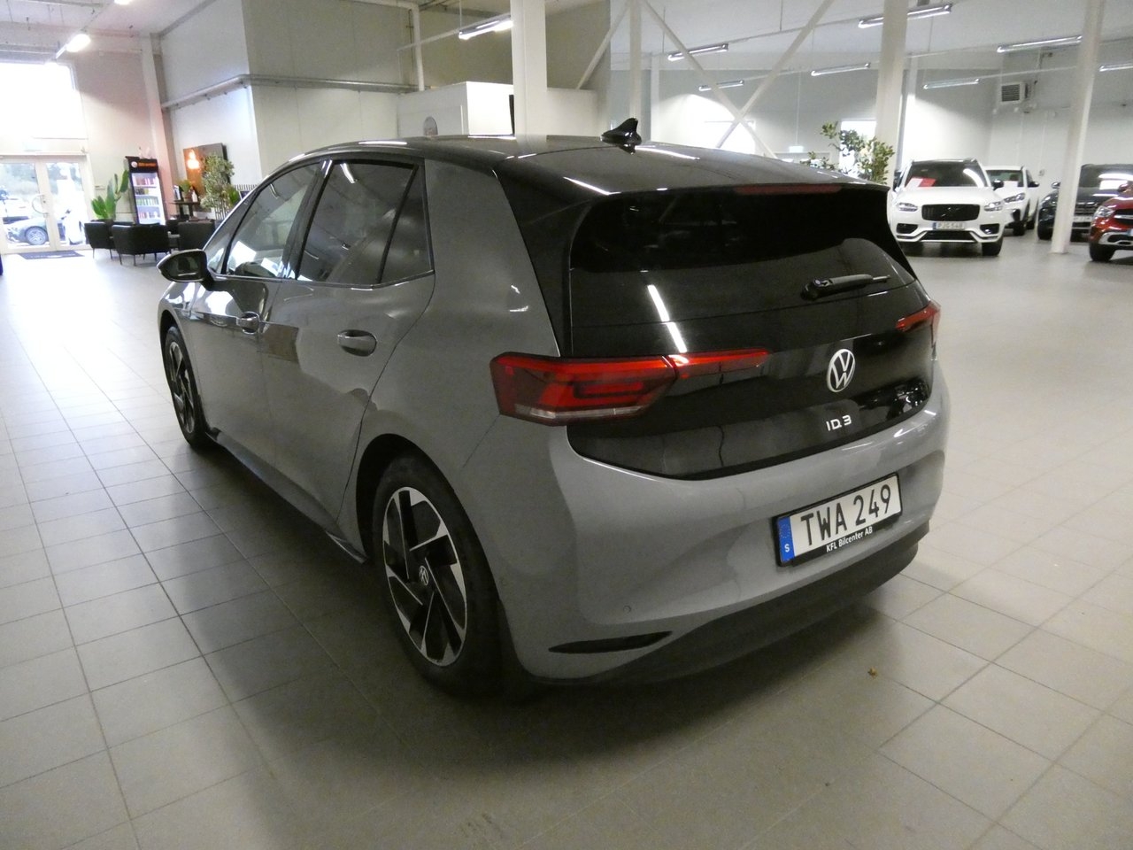 Volkswagen ID.3 Pro Performance 2023, bild 6/10