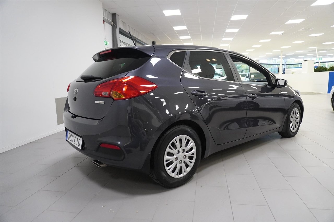 Kia Ceed 2015, bild 3/8