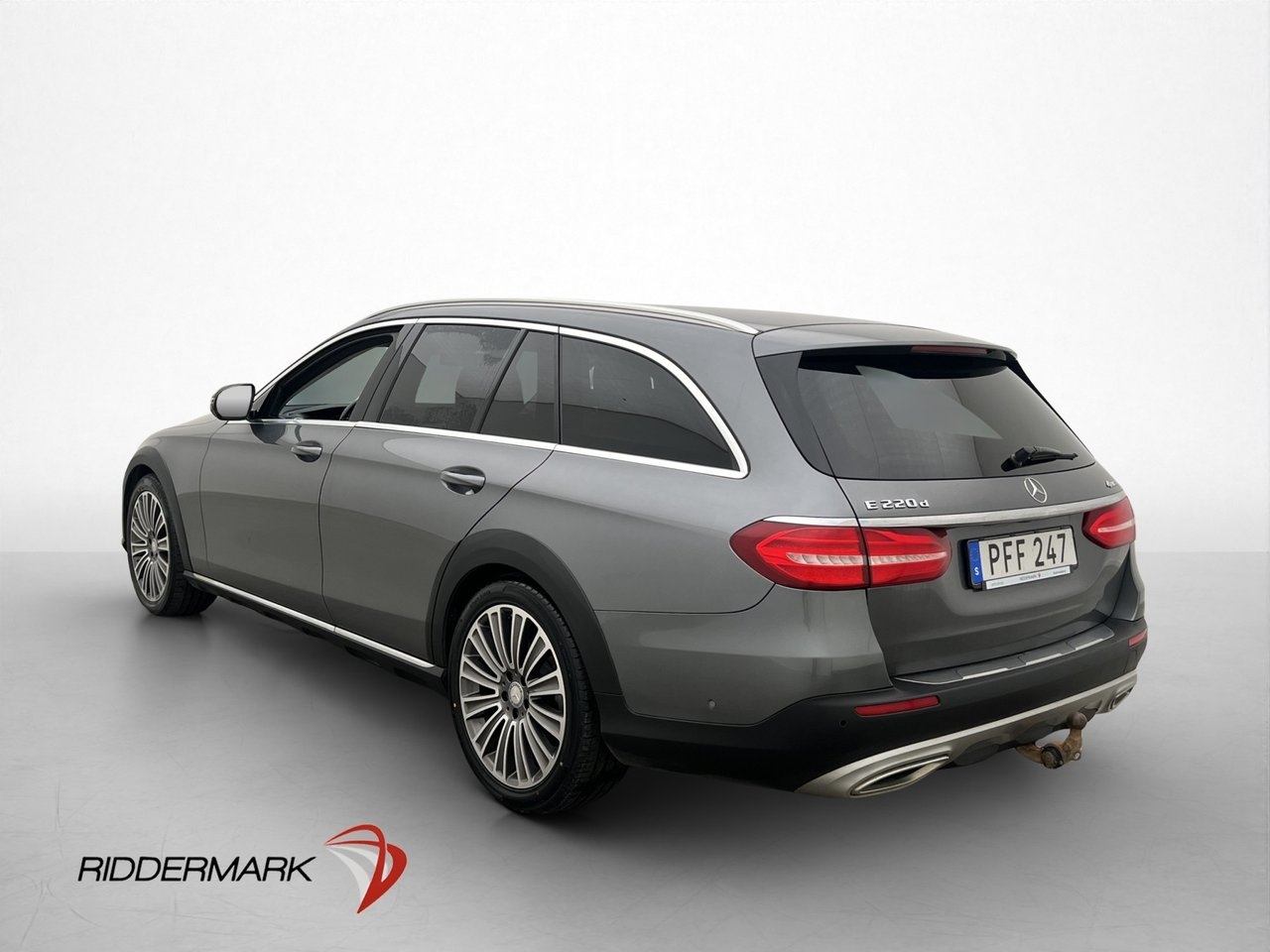 Mercedes-Benz E 2017, photo 6/10
