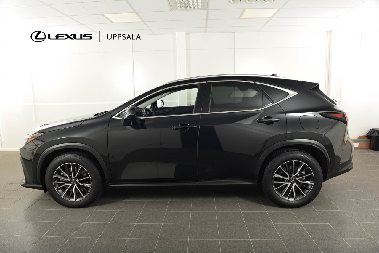 Lexus NX 450h+ Business Plus Plug-In 2024, bild 3/10