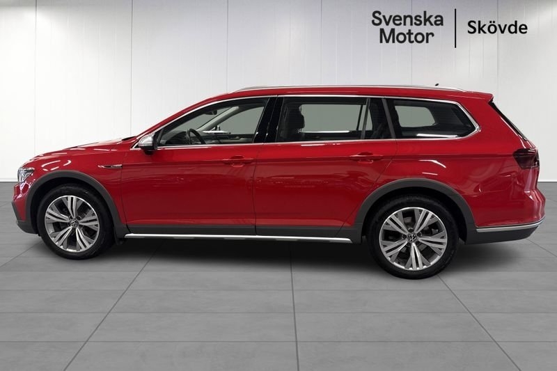Volkswagen Passat Alltrack 2.0 TDI SCR 2024, photo 3/10