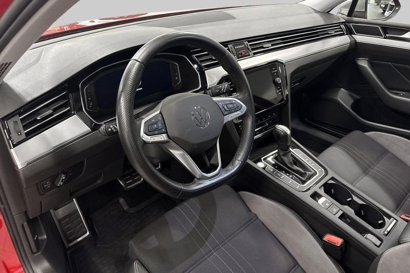Volkswagen Passat Alltrack 2.0 TDI SCR 2024, photo 7/10
