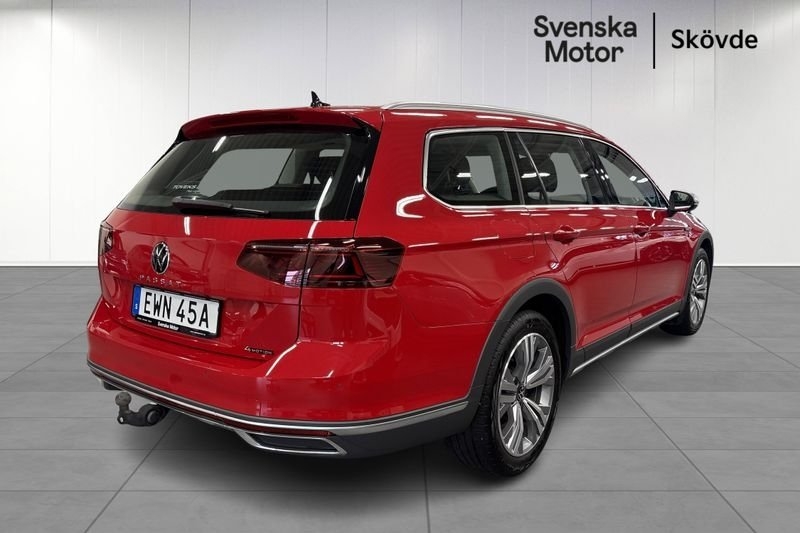 Volkswagen Passat Alltrack 2.0 TDI SCR 2024, photo 4/10