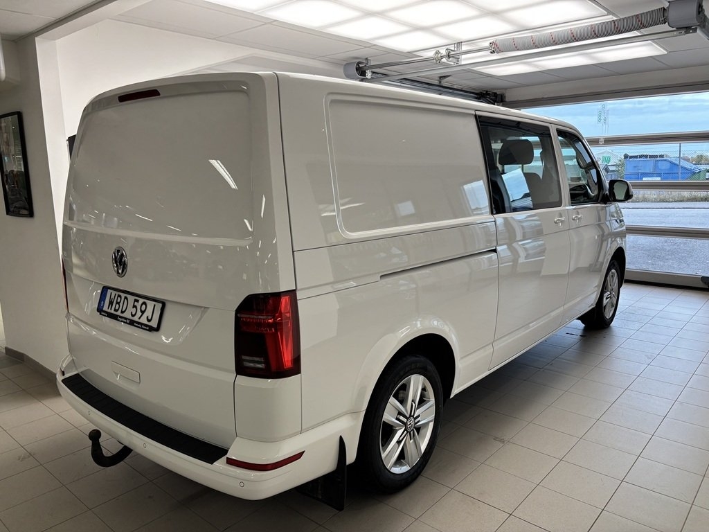 Volkswagen Transporter 2.0 TDI 2022, photo 5/12