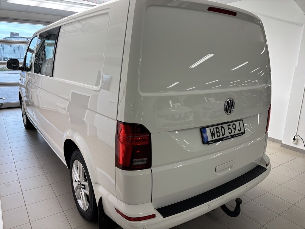 Volkswagen Transporter 2.0 TDI 2022, photo 7/12