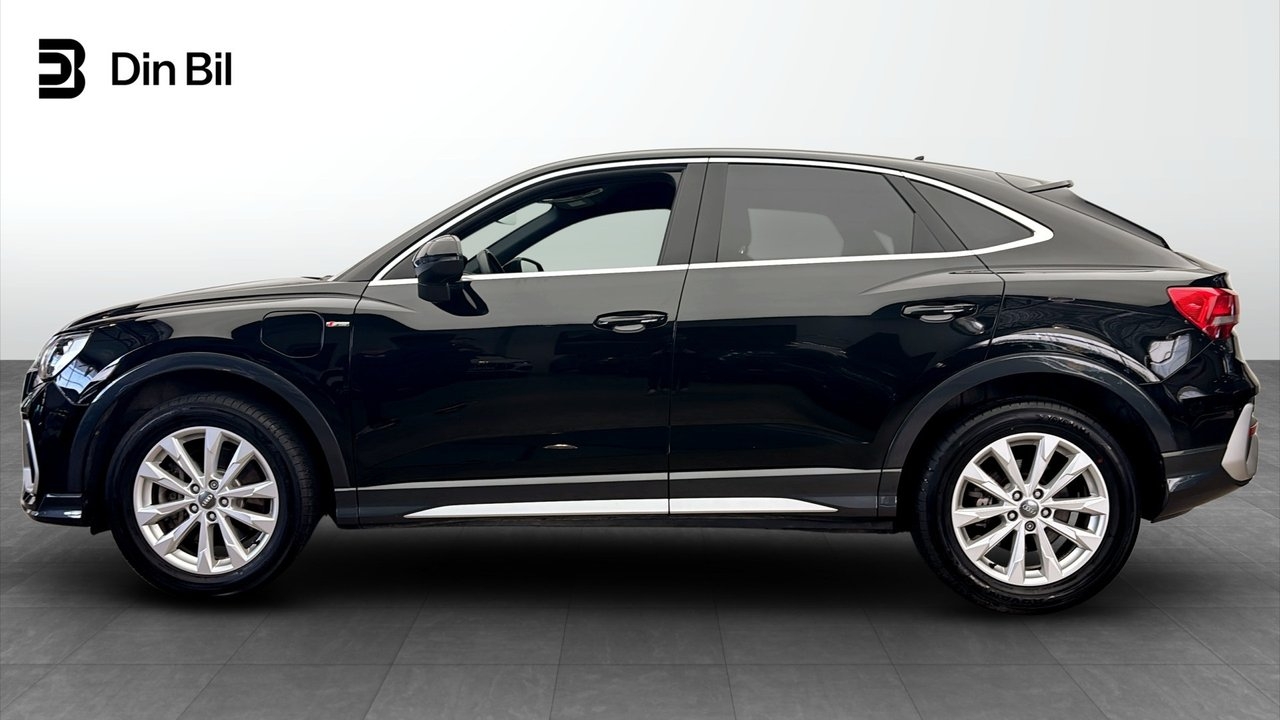 Audi Q3 45 TFSI e S line 2024, bild 2/10
