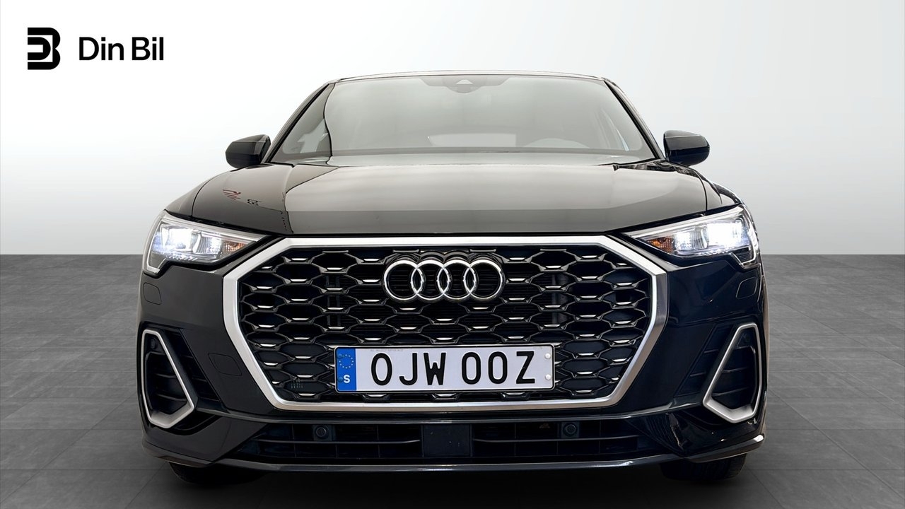 Audi Q3 45 TFSI e S line 2024, bild 4/10