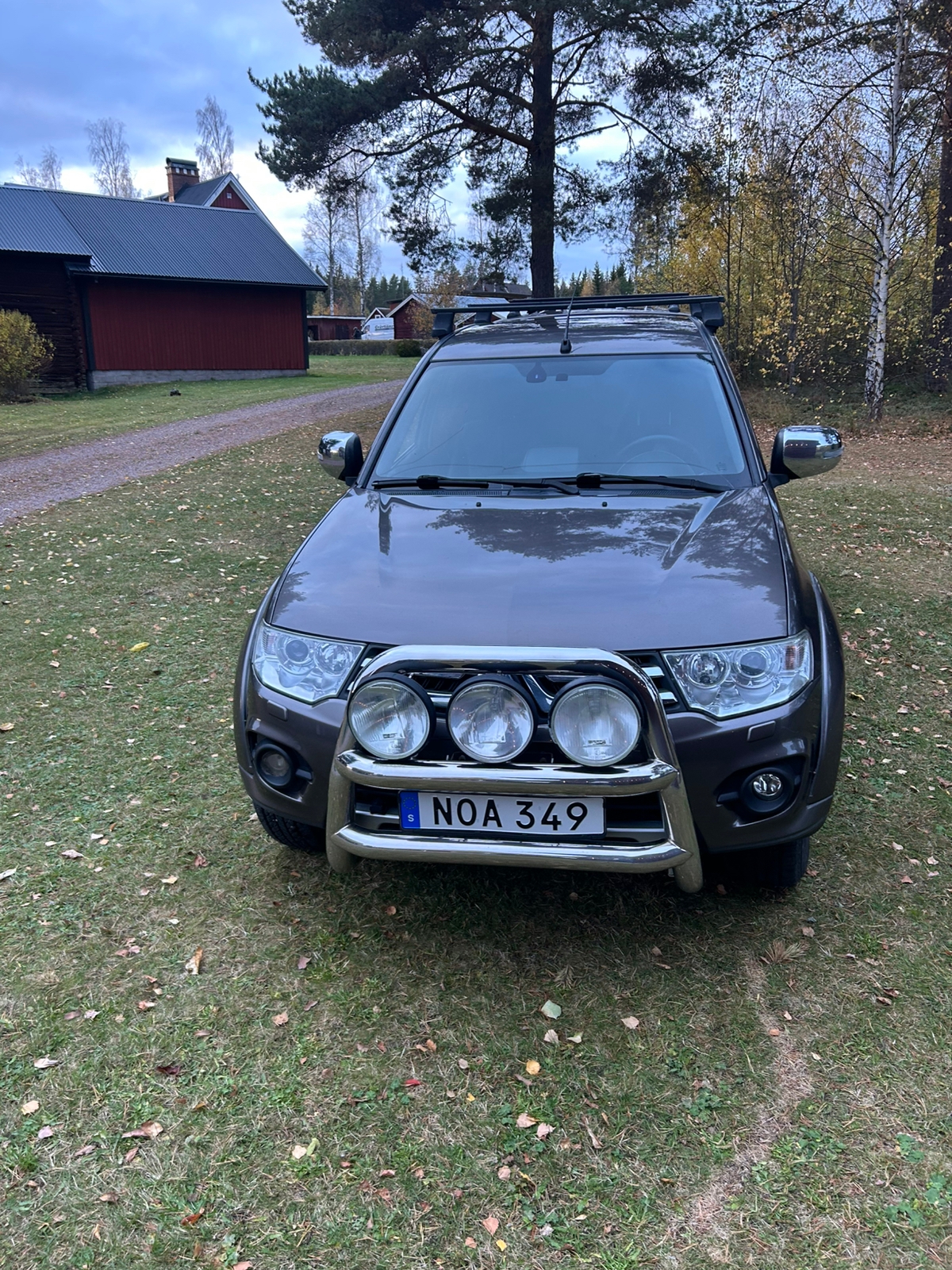 Mitsubishi L200 2.5 DI-D+ 2015, bild 2/4