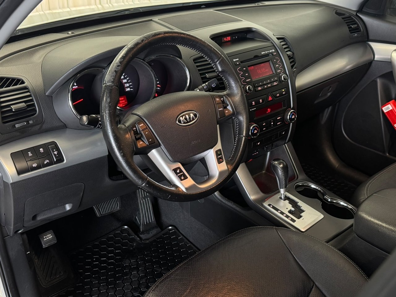 Kia Sorento 2.2 CRDi EX 2011, bild 7/26