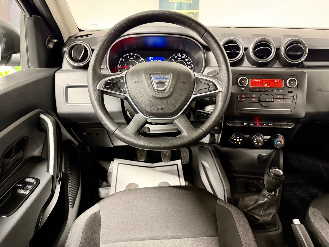 Dacia Duster 2022, bild 6/10
