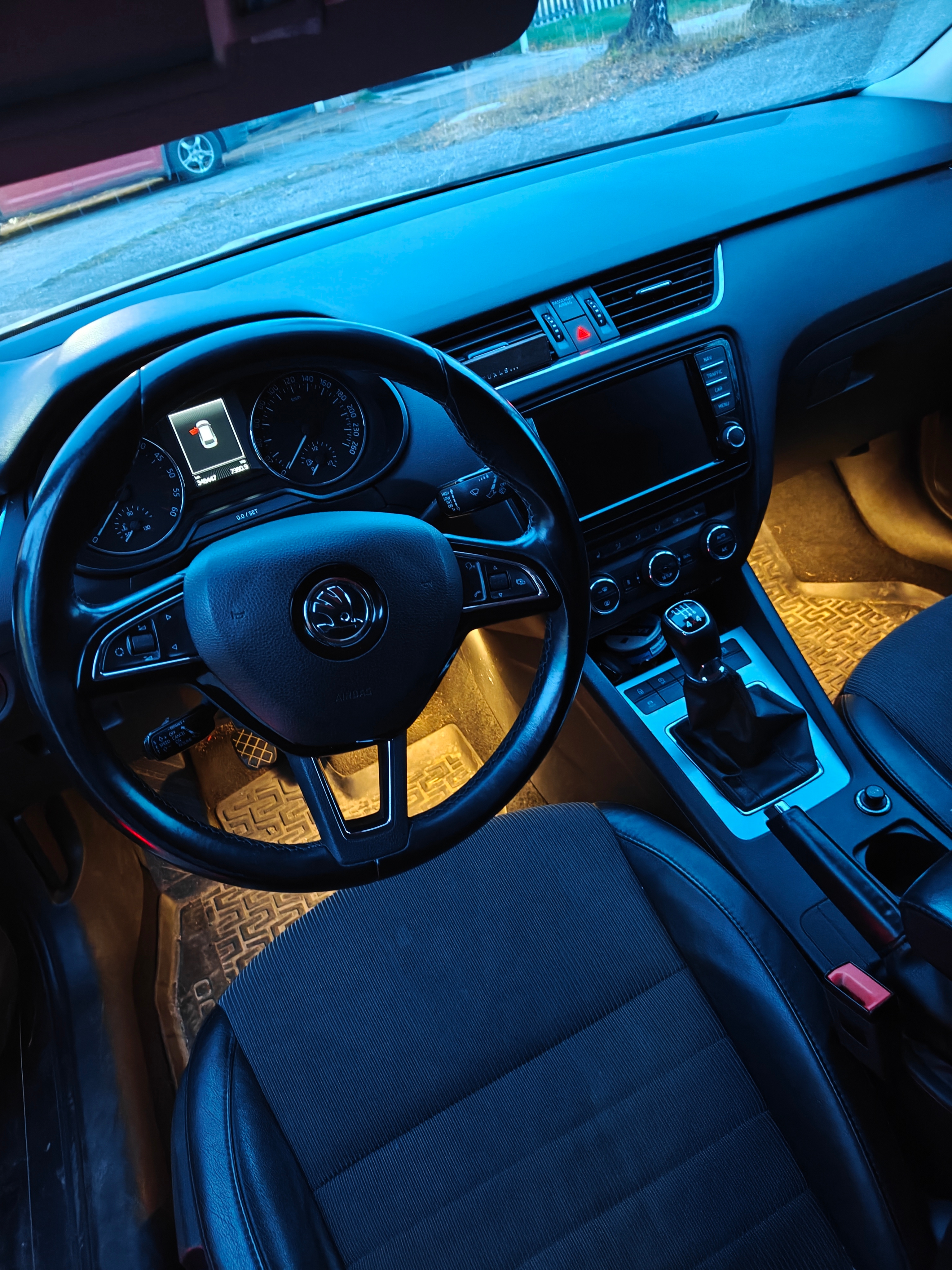 Skoda Octavia 2.0 TDI 2014, bild 3/5