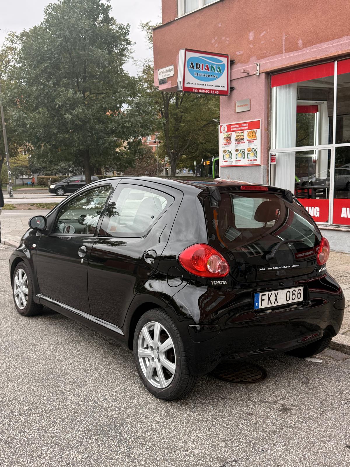 Toyota Aygo 1.0 2007, kuva 3/9