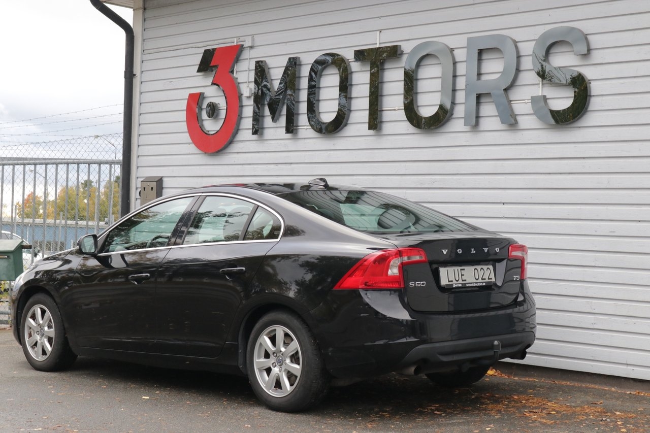 Volvo S60 T3 Momentum 2012, bild 5/10