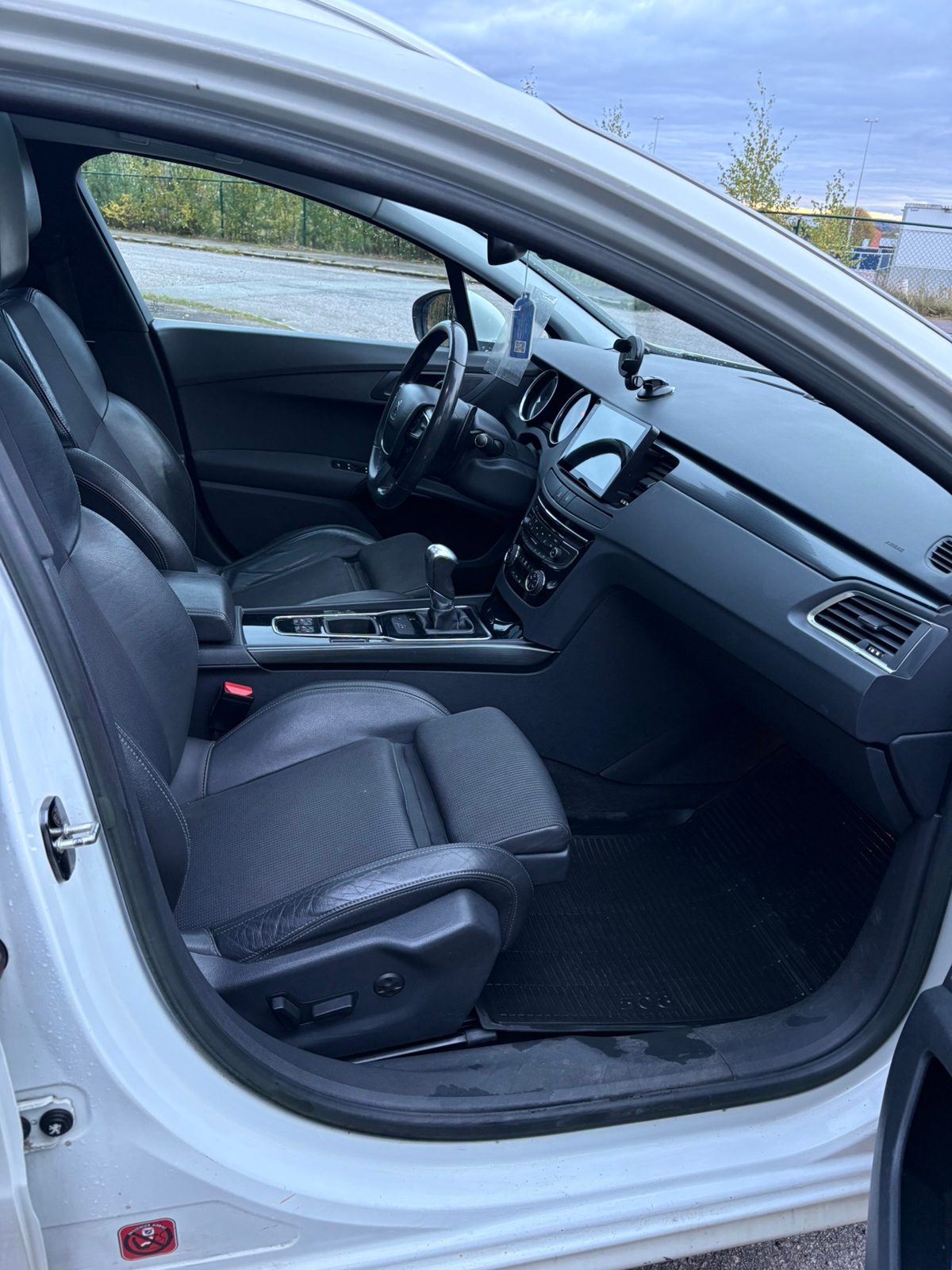 Peugeot 508 SW 1.6 e-HDi 110 FAP 8v EGS 2011, bild 4/6