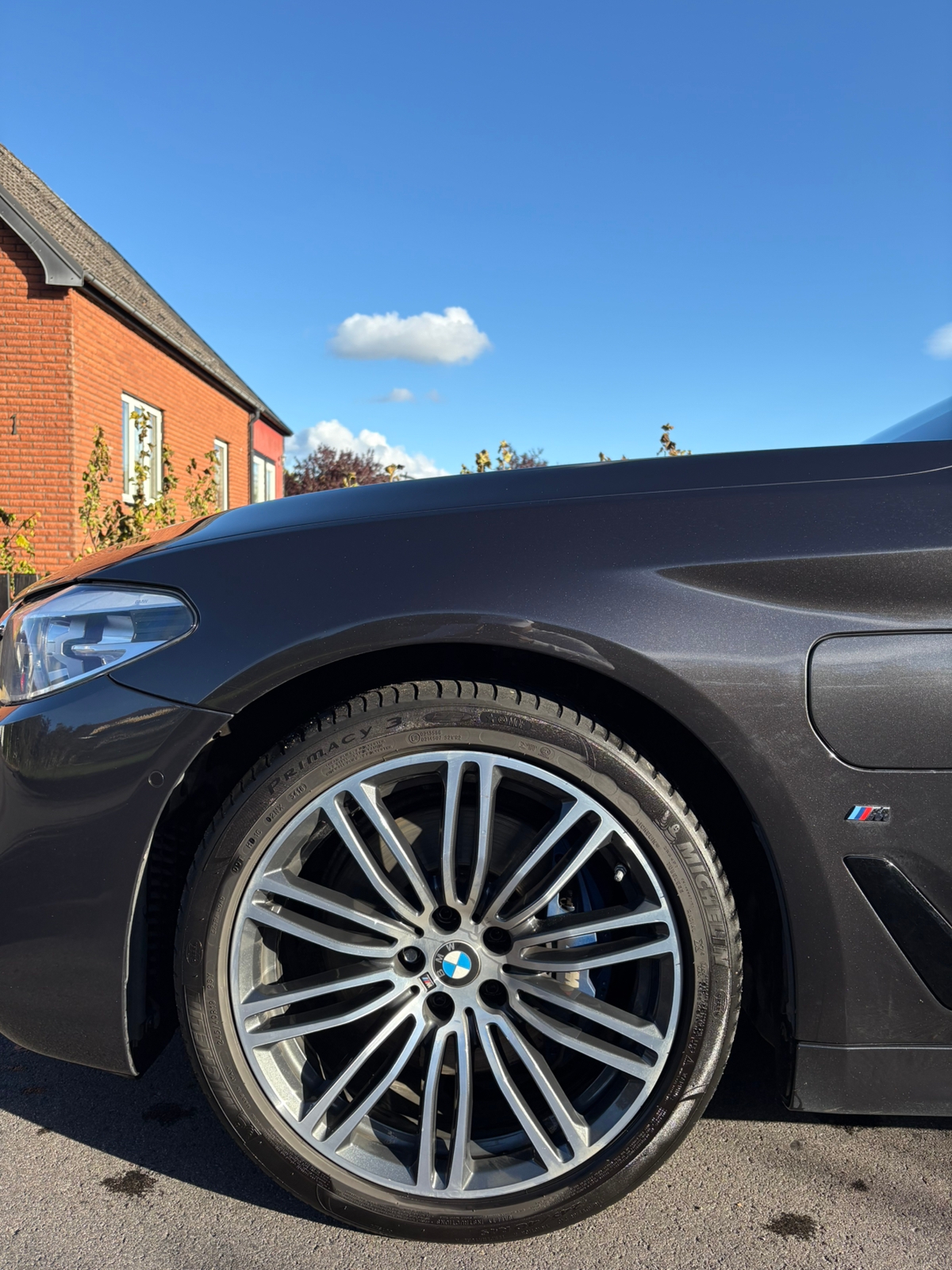 BMW 530e 2019, bild 6/8