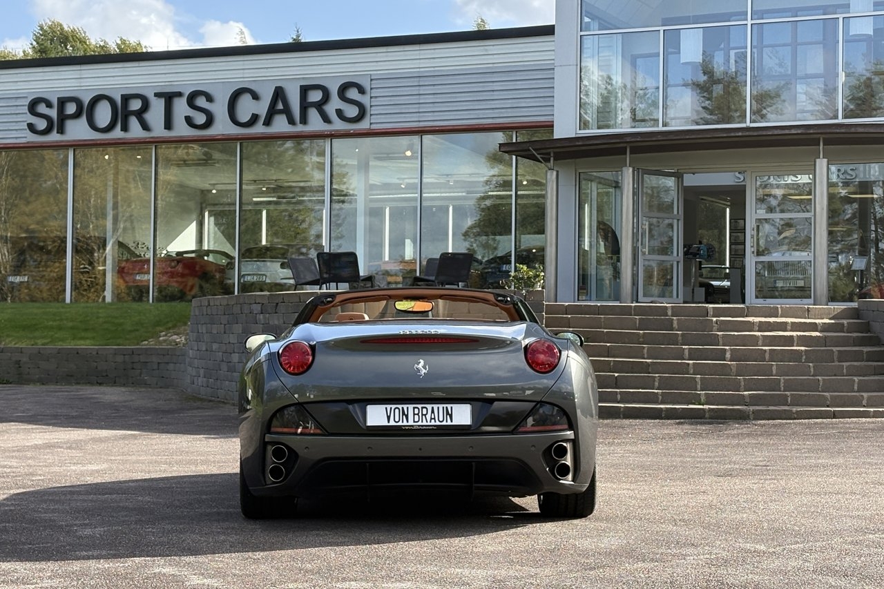 Ferrari California Magneride 2010, bild 5/10