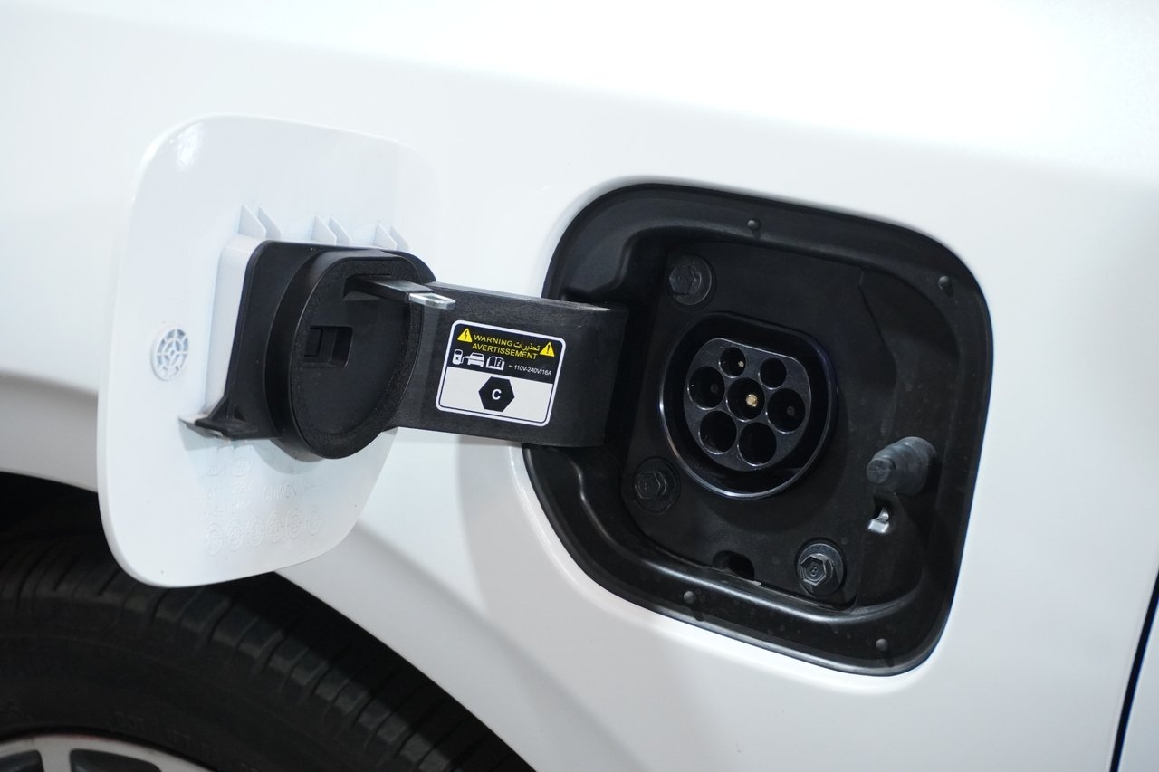 Kia Ceed 1.6 GDI Advance Plus 2023, bild 6/10