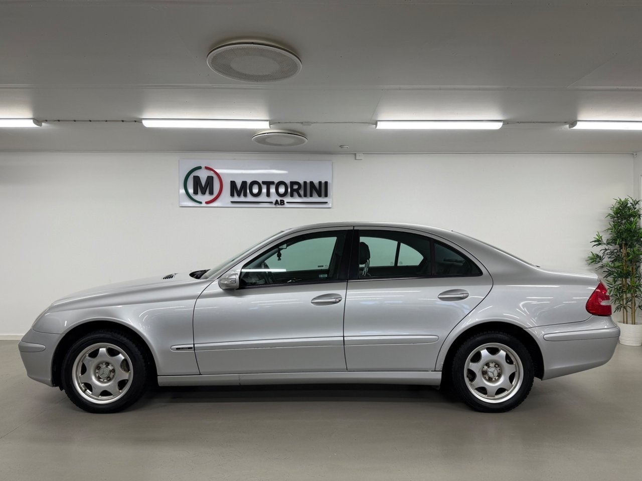 Mercedes-Benz E 2005, bild 5/10