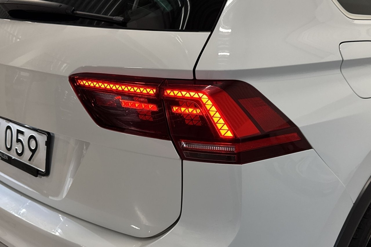 Volkswagen Tiguan 2.0 TDI SCR R-Line 2017, bild 6/10