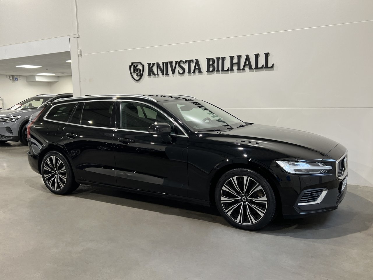 Volvo V60 2023, bild 3/10