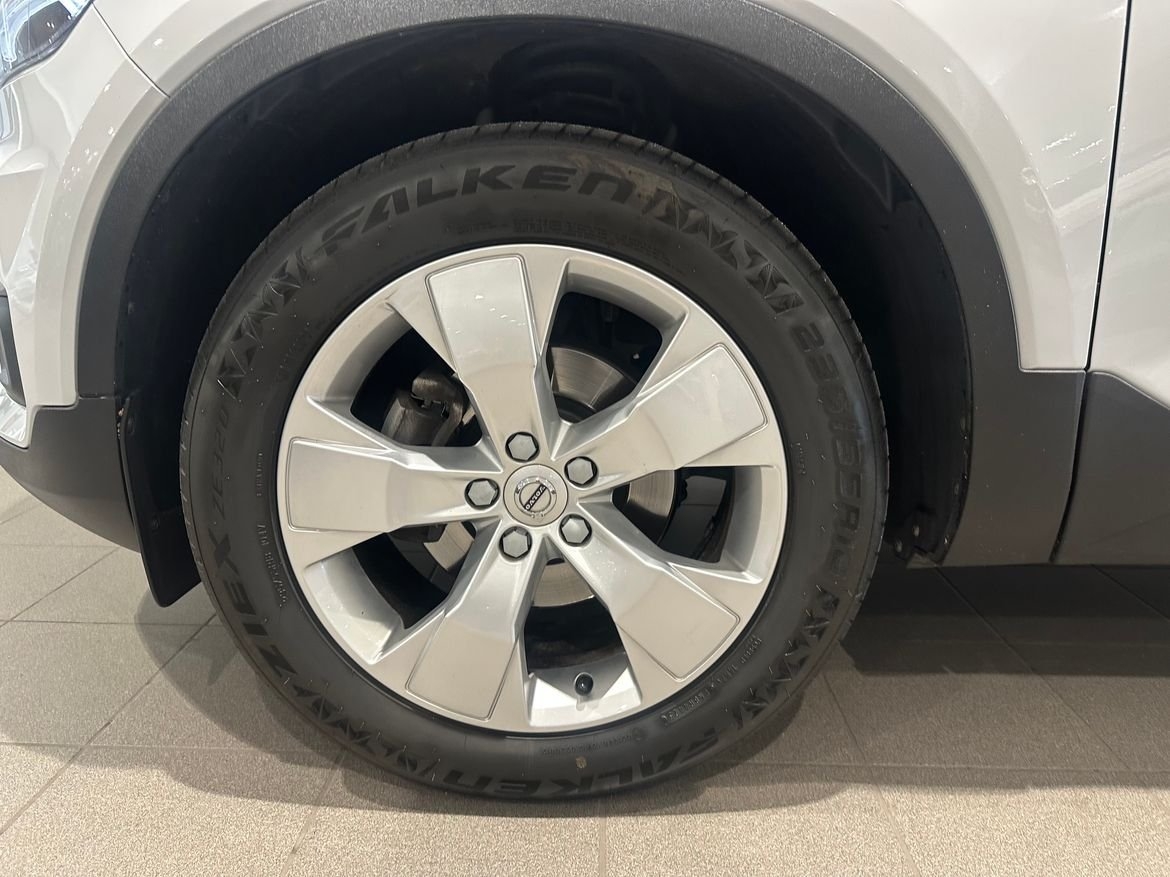Volvo XC40 D3 Momentum Advanced Edition 2020, bild 7/10