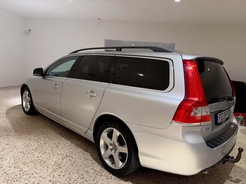 Volvo V70 D4 Momentum 2014, bild 4/8