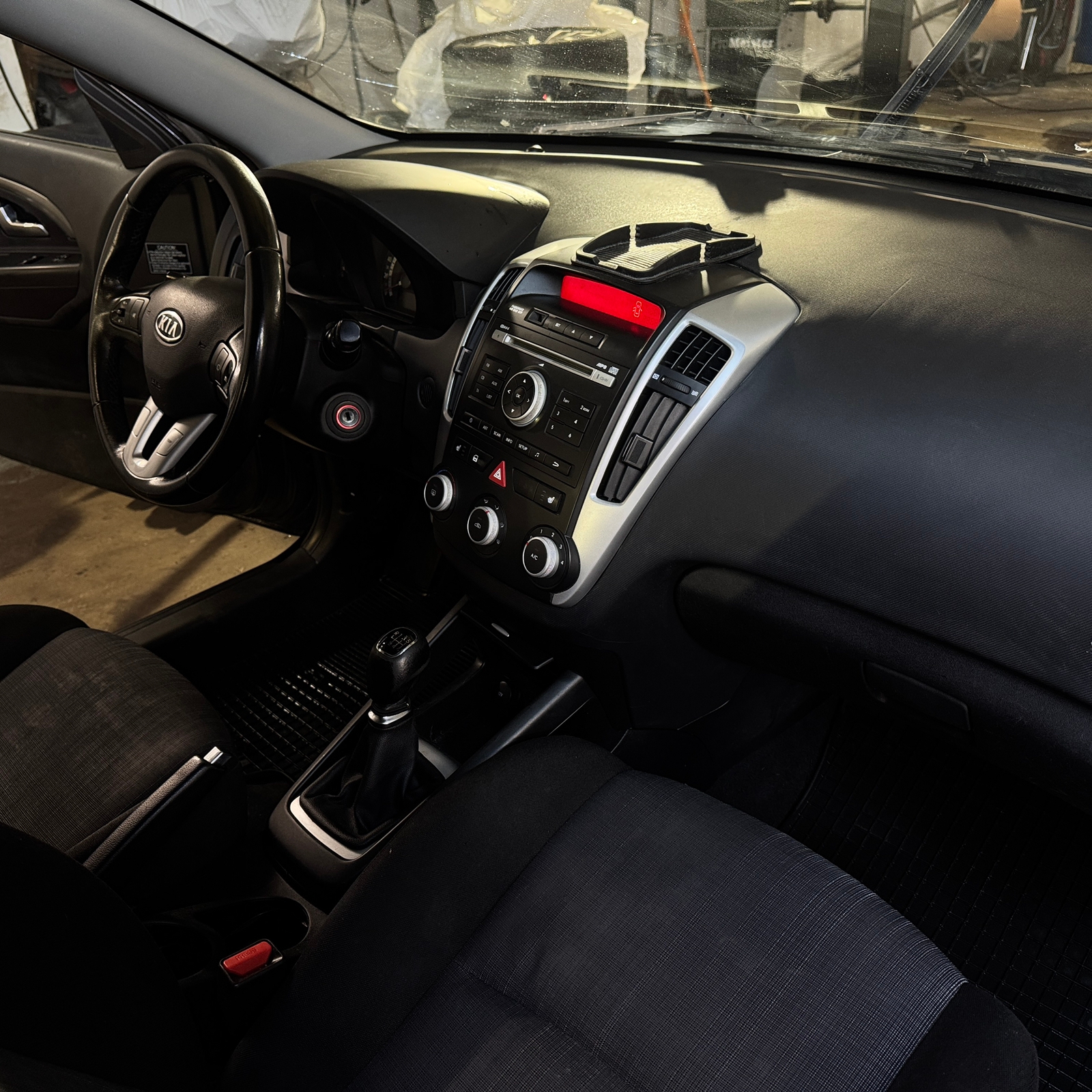 Kia Ceed 1.6 CRDi 115 2010, bild 7/7