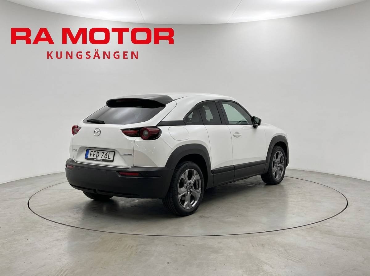 Mazda MX-30 e-SKYACTIV 145hk 2022, bild 5/10