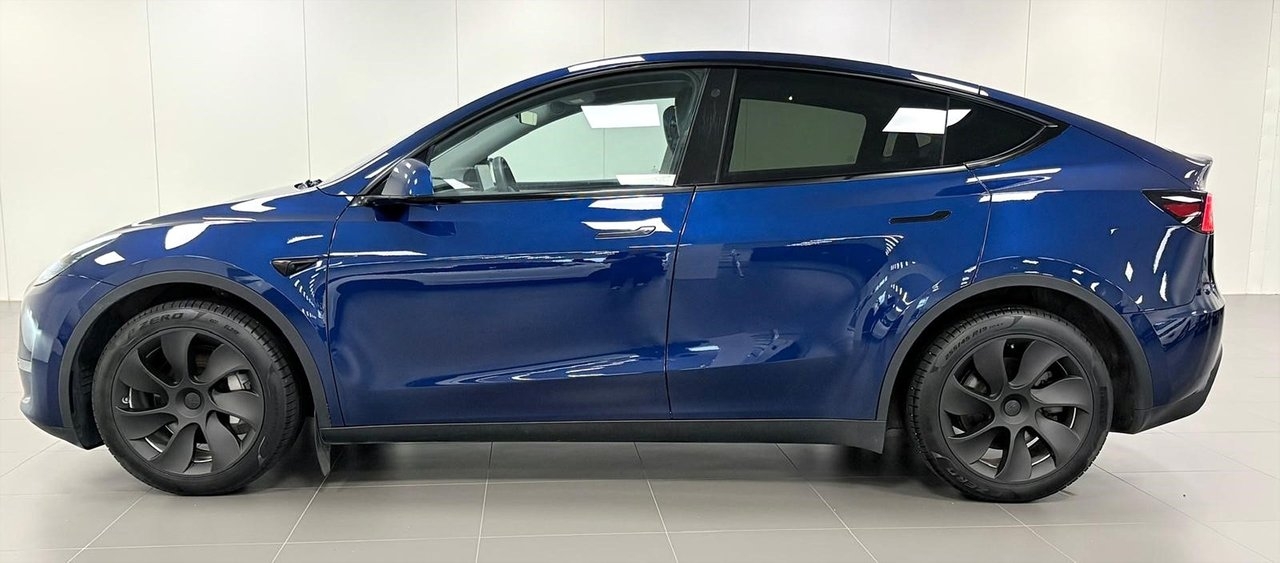 Tesla Model Y 2024, photo 7/18