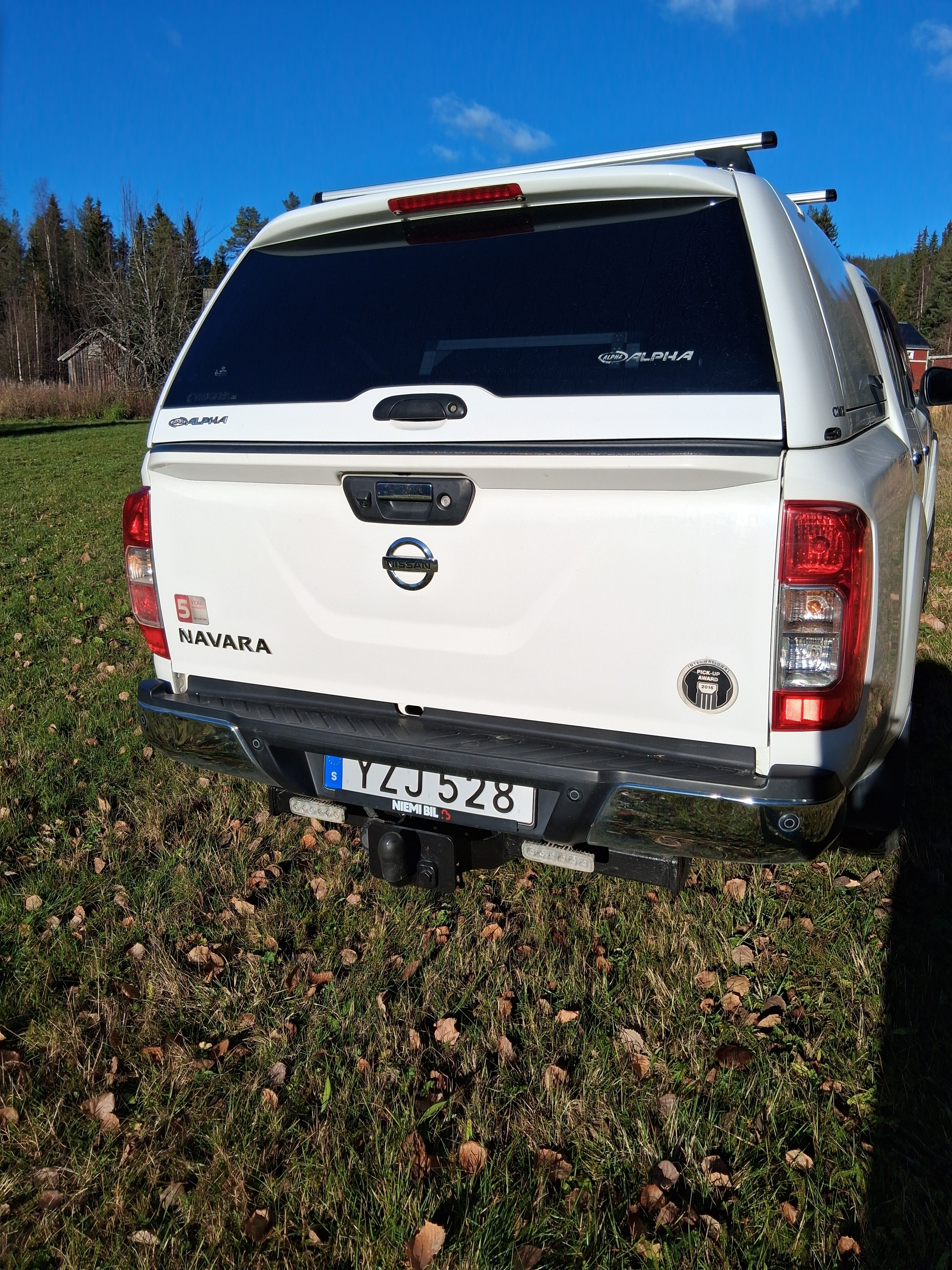 Nissan Navara 2.3 dCi 2017, bild 3/4