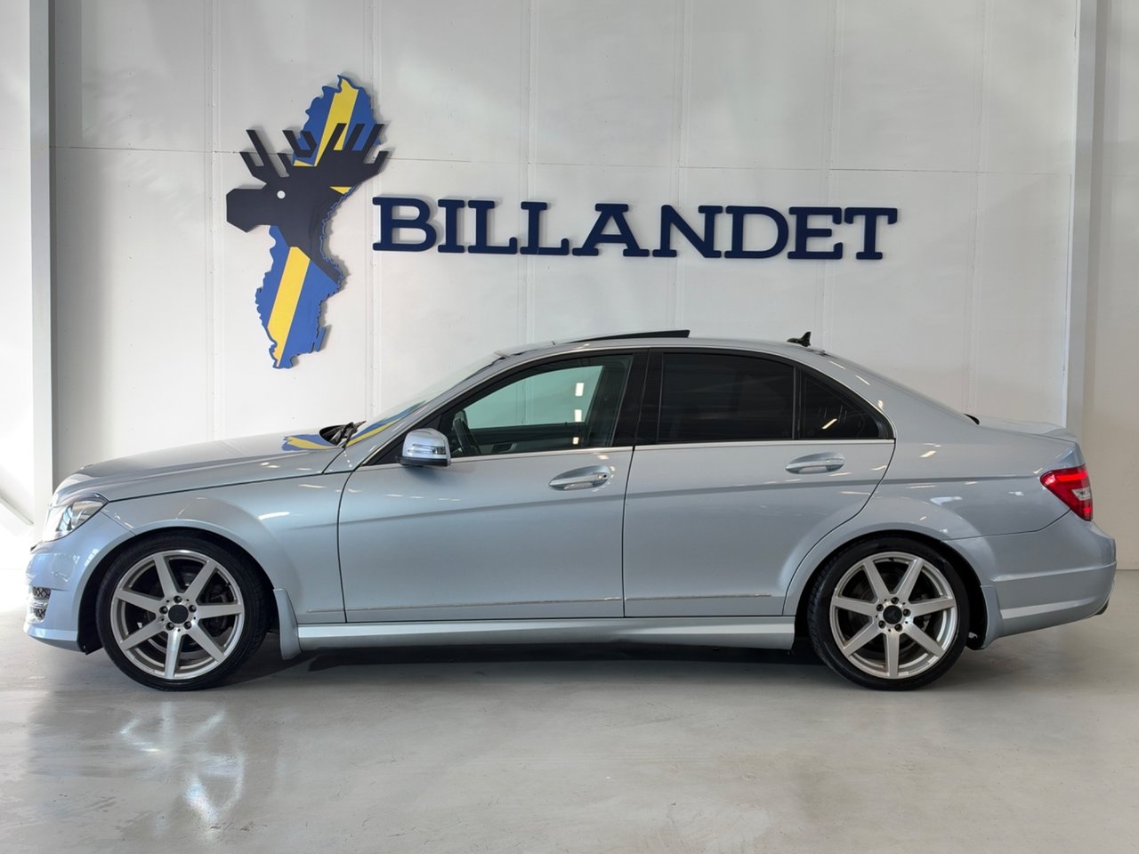 Mercedes-Benz C 2013, kuva 3/10
