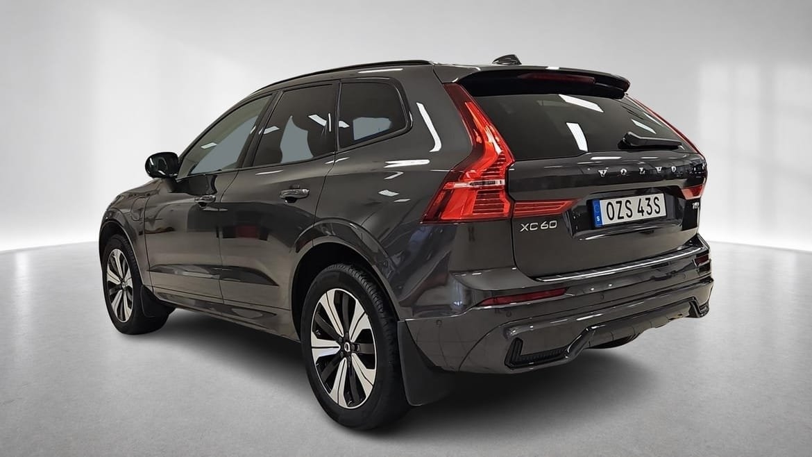 Volvo XC60 T6 Plus Dark Nordic 2025, bild 3/10
