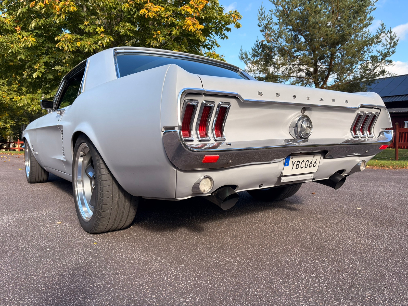 Ford Mustang 1967, bild 2/10