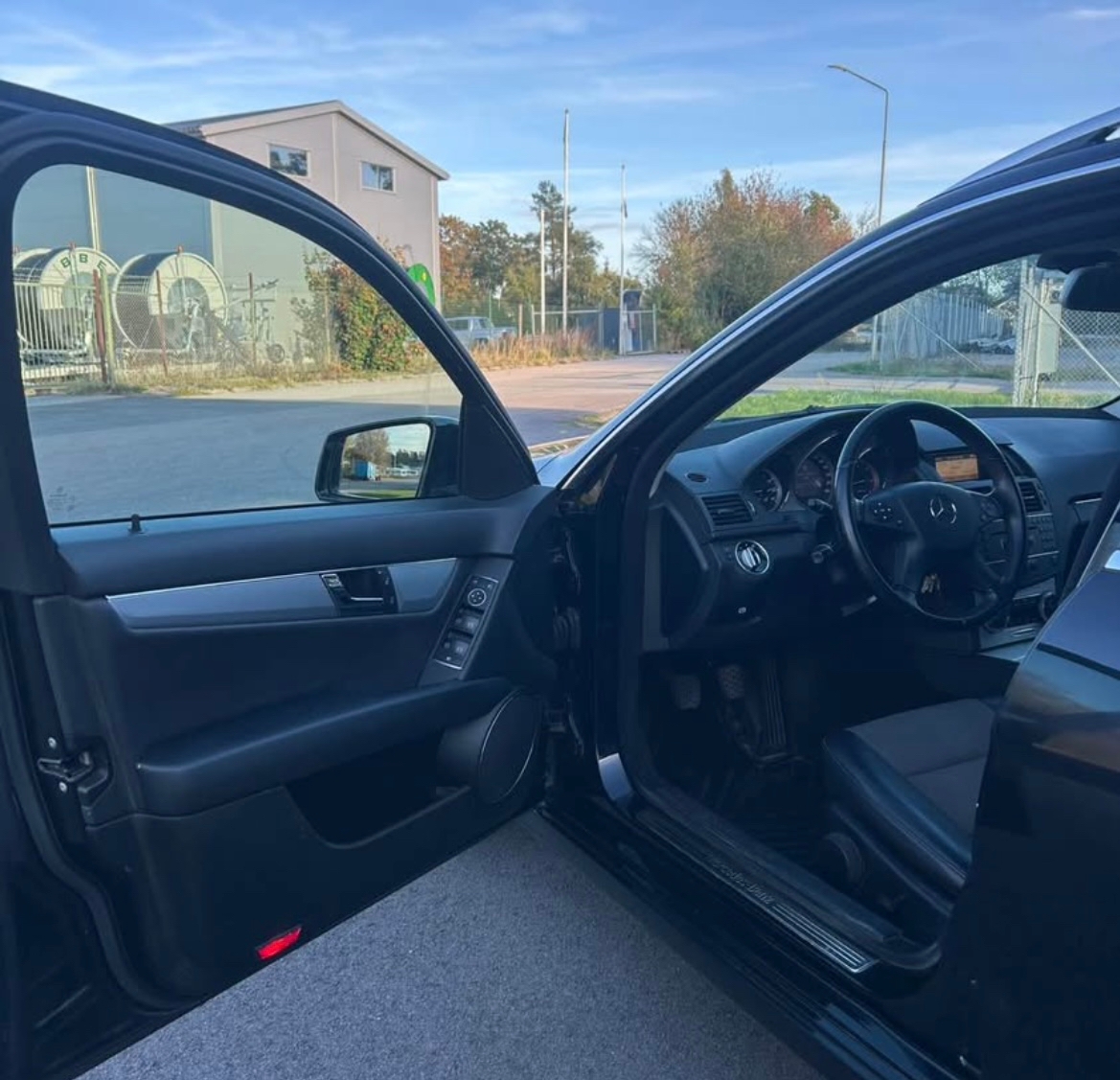 Mercedes-Benz C 2011, bild 6/10