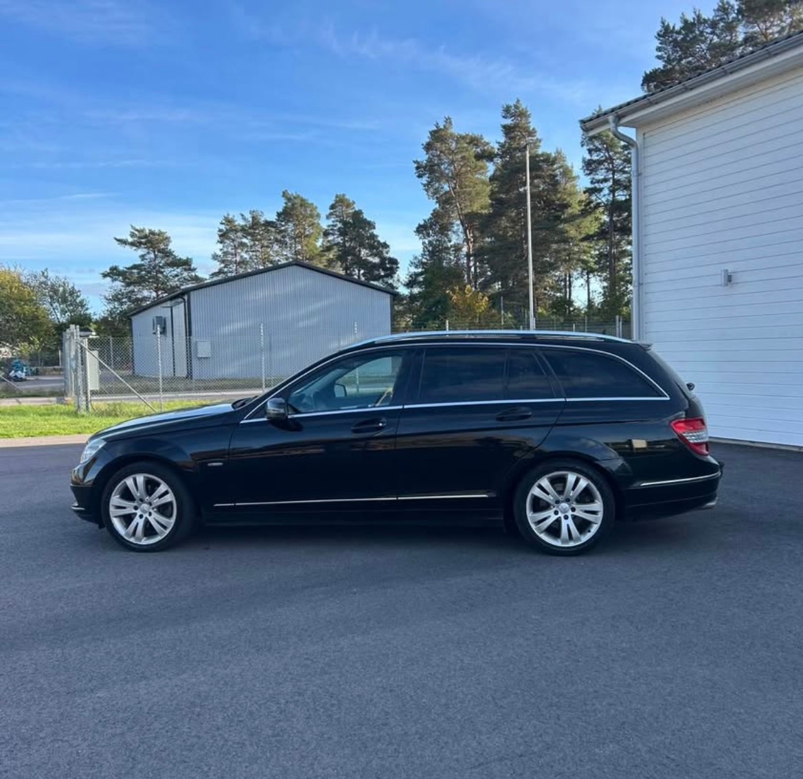 Mercedes-Benz C 2011, bild 2/10
